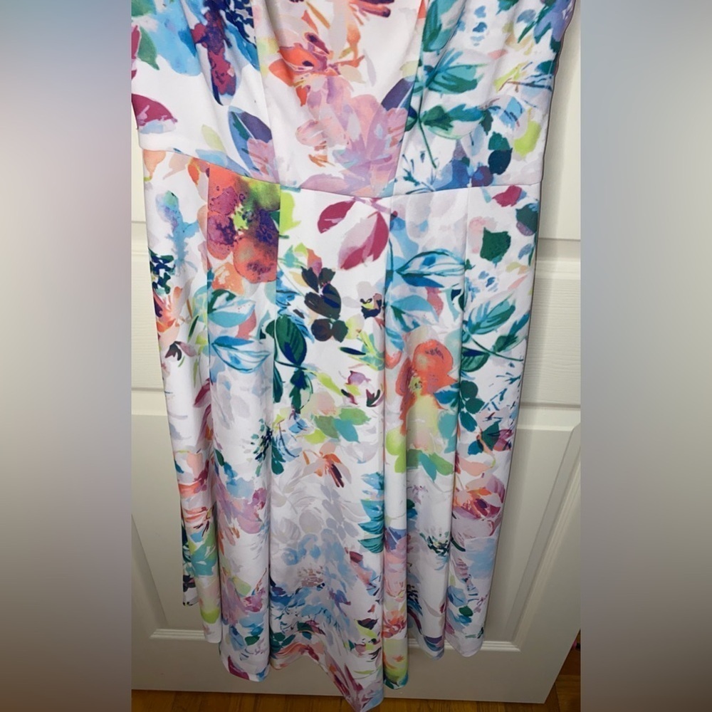 Calvin Klein White & Colorful Floral Formal Midi Dress Size 8 Beautiful - Picture 6 of 8